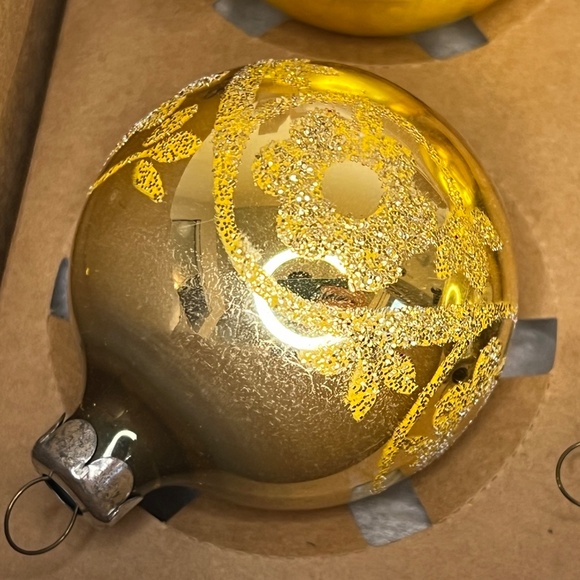 1950’s Gold Mercury Glass Christmas Tree Ornaments Vintage Set of 6 - Picture 7 of 15